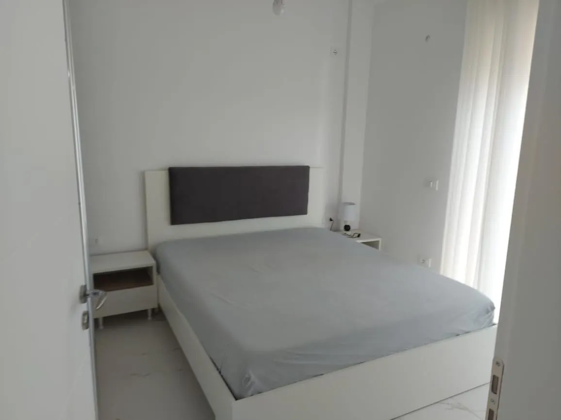 Edan Apartments Влёра
