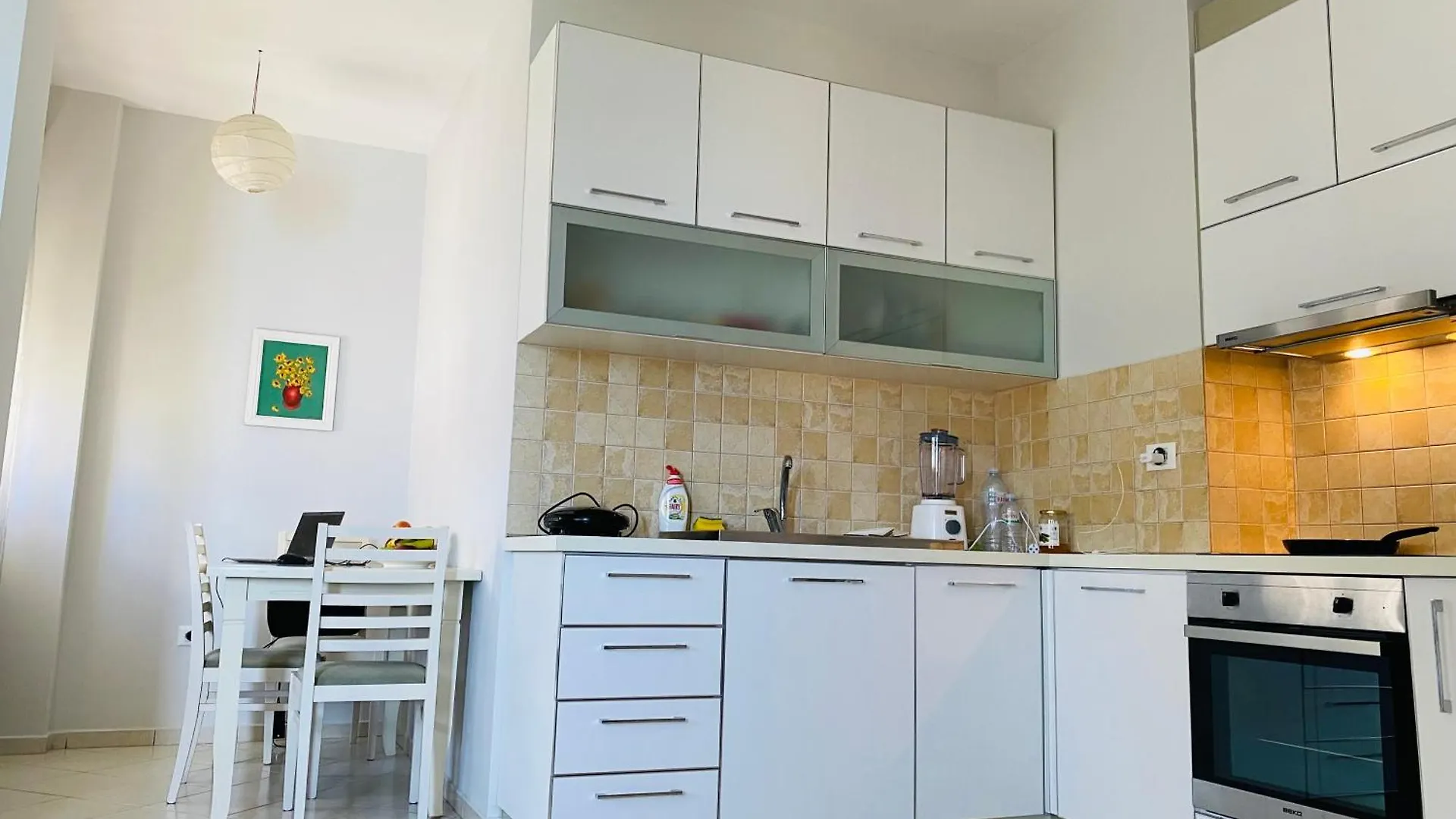 Edan Apartments Влёра 0*,  Албания