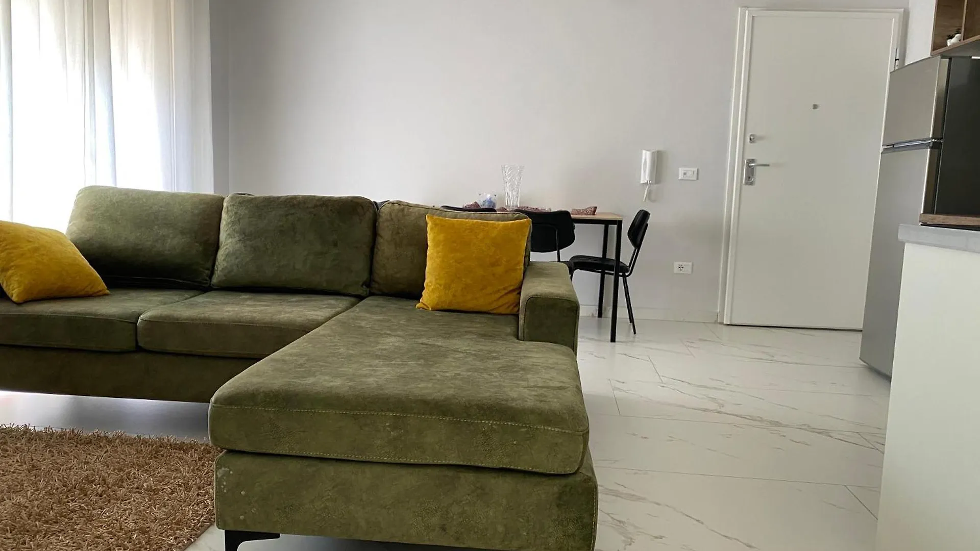Edan Apartments Влёра 0*,